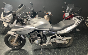 SUZUKI BANDIT1200S 2002 GV77A