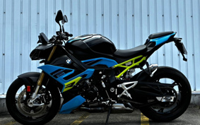 BMW S1000R 2026 0P31