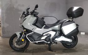 HONDA X-ADV 750 2025 RH21
