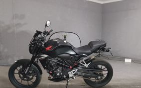 HONDA CB250R MC52