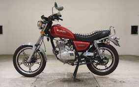 SUZUKI GN125 H 2025