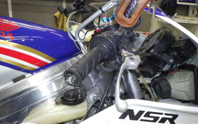 HONDA NSR250R SE 2014 MC28