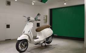 VESPA プリマベラ125 2023