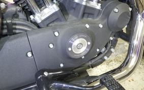 HARLEY XL883N 2013