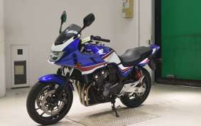 HONDA CB400 SUPER BOLDOR A 2022 NC42