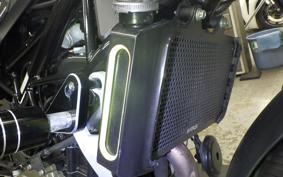 HUSQVARNA SVARTPILEN 250 2017