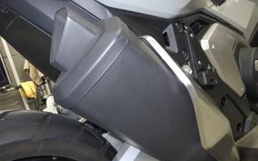 HONDA X-ADV 750 2025 RH21