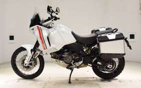 DUCATI DESSERT X 2022