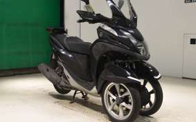 YAMAHA TRICITY 125 SE82J