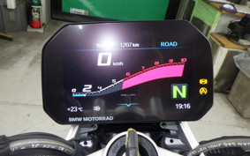 BMW R1250R 2024