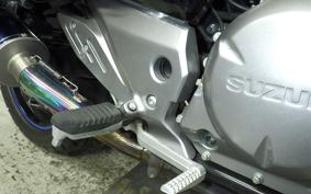 SUZUKI GSR250