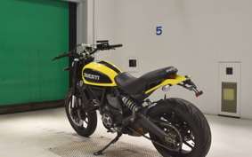 DUCATI SCRAMBLER ICON 2016