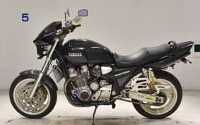 YAMAHA XJR1300 1998 RP01J