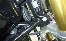 BMW R NINE T 2014