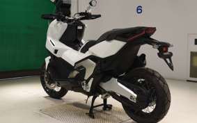 HONDA X-ADV 750 2026 RH21