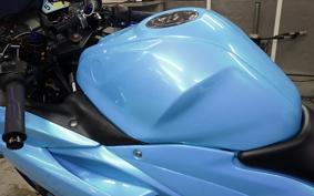 YAMAHA YZF-R25 A 2023 RG43J
