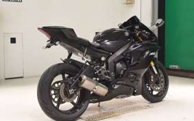 YAMAHA YZF-R6 2020