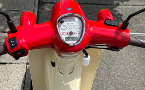 HONDA SUPER CUB 110 HELLOKITTY JA59