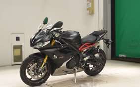 TRIUMPH DAYTONA 675 R 2016