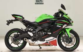 KAWASAKI ZX-25R 1982 ZX250E