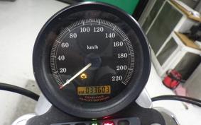 HARLEY XL883 2005