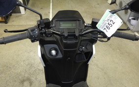 YAMAHA X FORCE 2013 SG79J