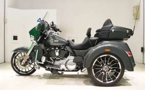 HARLEY FLHTCU TG 1870 2025
