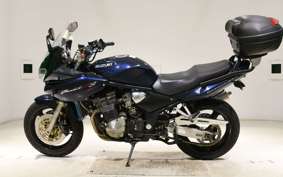 SUZUKI BANDIT 1200 S 2003 GV77A