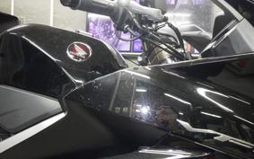 HONDA VFR800F 2014 RC79