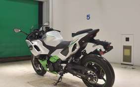 KAWASAKI NINJA7ﾊEVEﾘｯﾄﾞ 2025 CX500A