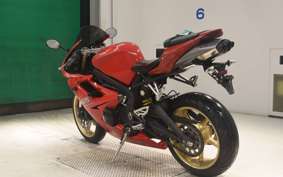 TRIUMPH DAYTONA 675 2009