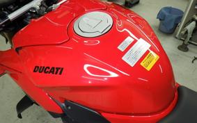 DUCATI STREETFIGHTER V4 S 2025