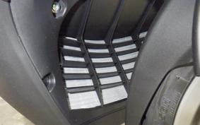 YAMAHA T-MAX 560 2026 SJ21J