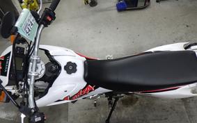 YAMAHA LANZA 2023 4TP
