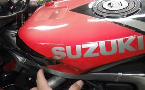SUZUKI GSX-R400R 1993 GK76A