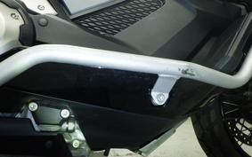 HONDA X-ADV 750 2025 RH21