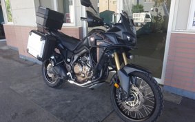 HONDA CRF1000L AFRICA TWIN 2018 SD04