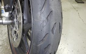 TRIUMPH DAYTONA 675 R 2016