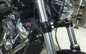 HARLEY FXBRS1870 2018