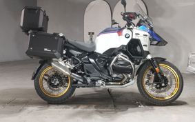 BMW R1300GS Adventure 2026 0M31
