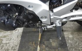 SUZUKI GSR600 2006