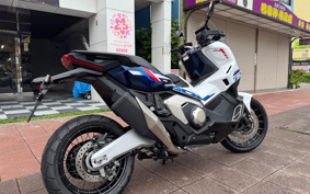 HONDA X-ADV 750 2026 RH21