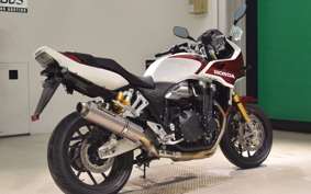 HONDA CB1300SB SUPER BOLDOR SP 2025 SC54