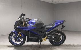 YAMAHA YZF R-3 2019 RH13J