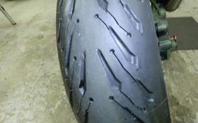 YAMAHA YZF-R1 2004