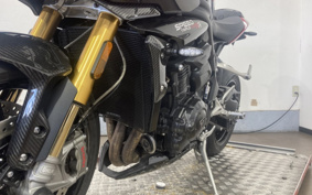 TRIUMPH SPEED TRIPLE 1200RR 2022 S3P02S