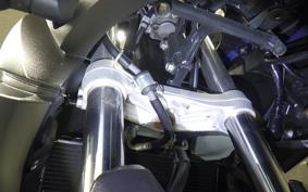 SUZUKI DL650 ( V-Strom 650 ) XTA 2025 C733M