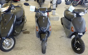 SUZUKI LET's 4 CA45A