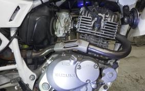 SUZUKI DJEBEL 200 (DR200SE) 2009 SH42A