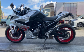 SUZUKI GSX-8R 2024 EM1AA